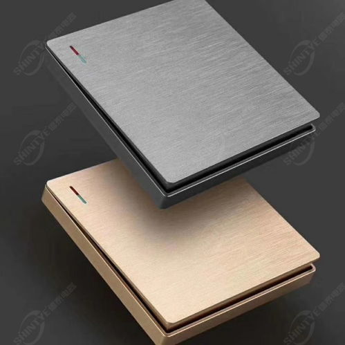 墻壁開關(guān)批發(fā)供應(yīng) 新款大板橫紋細(xì)拉絲開關(guān)插座與門簾選購指南